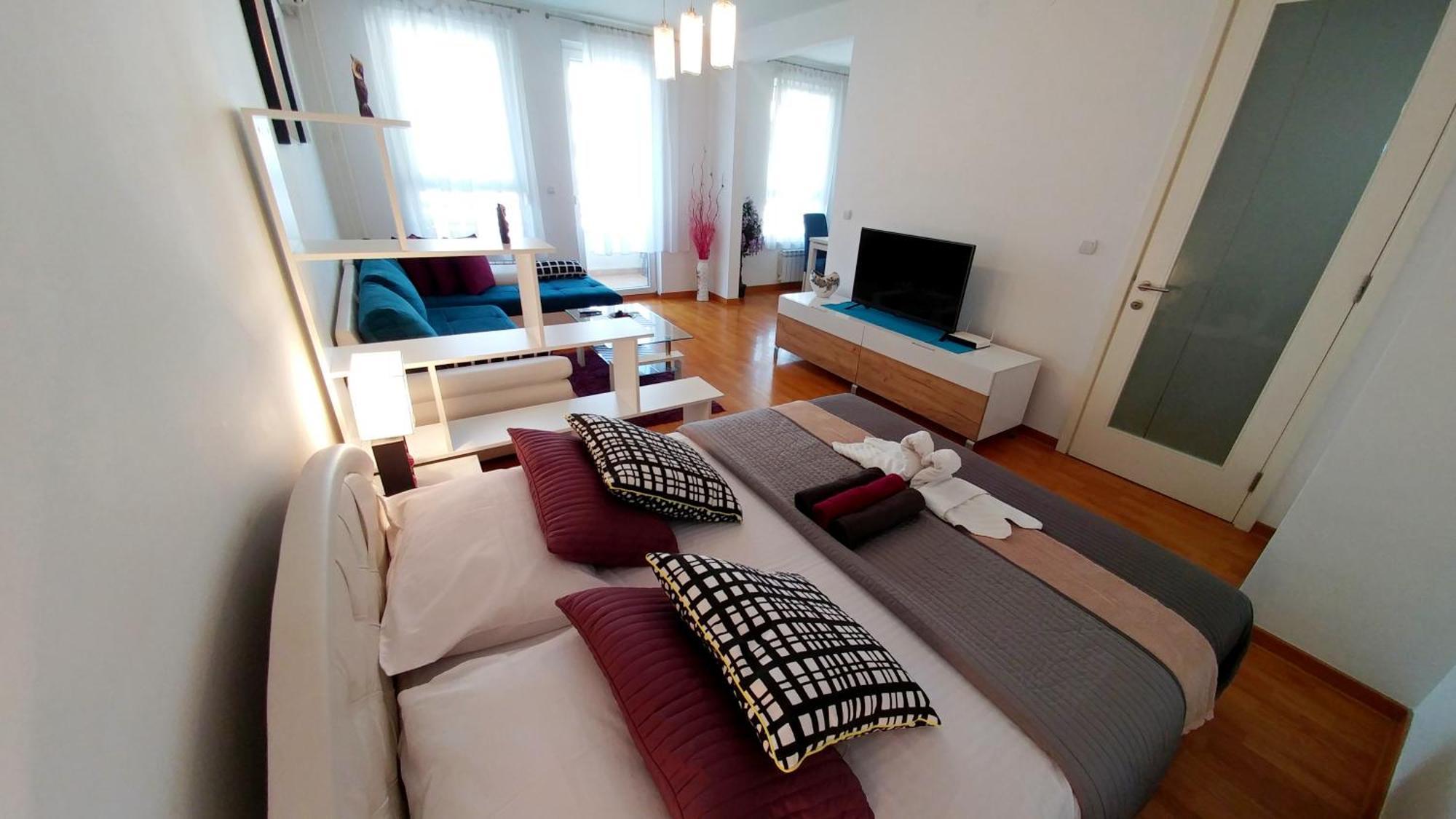 Delta Residence Belville Belgrado Quarto foto
