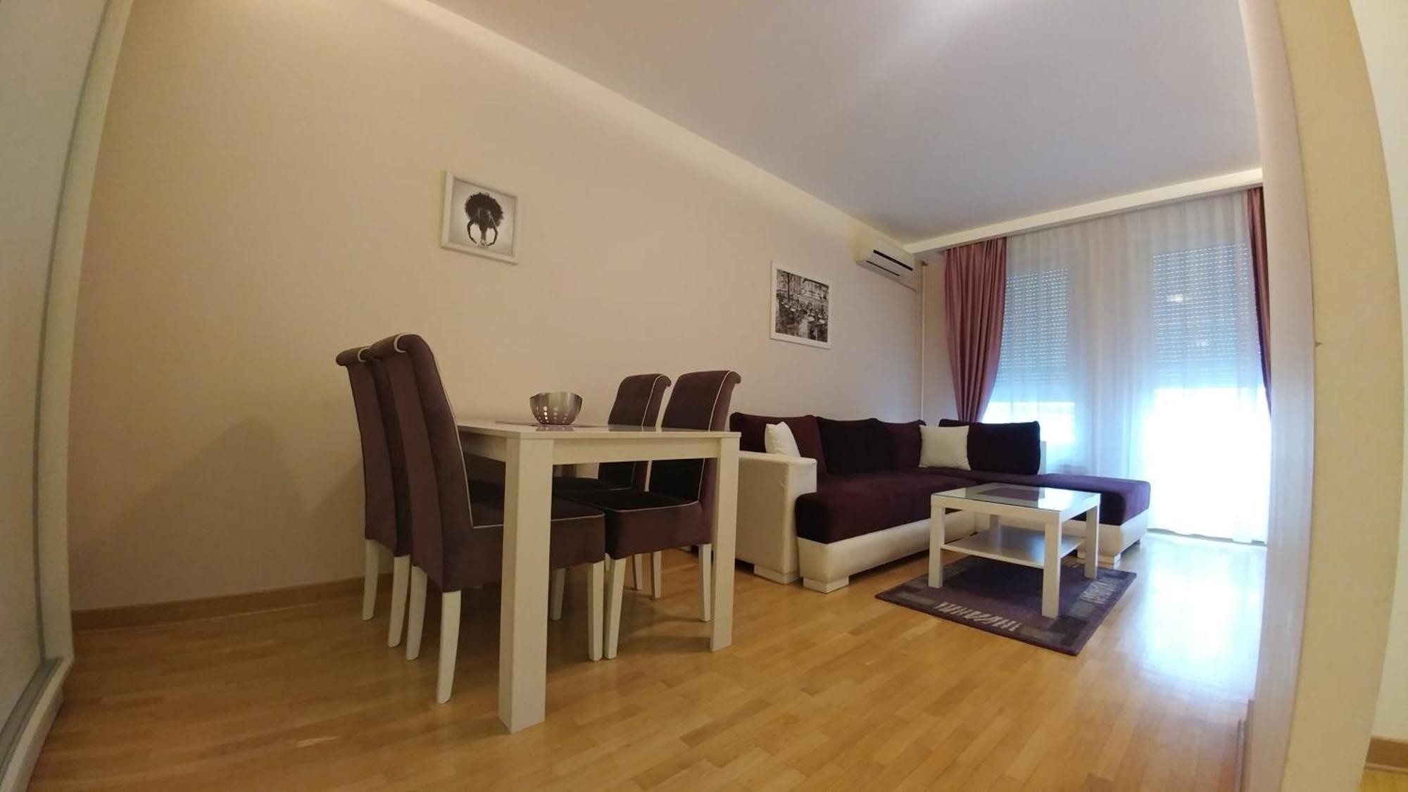 Delta Residence Belville Belgrado Quarto foto